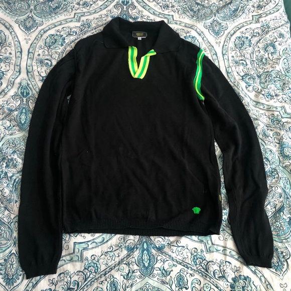 Versace - Picture 1 of 6